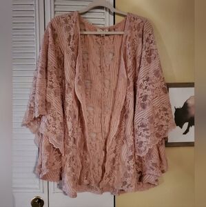 Misia lace topper
